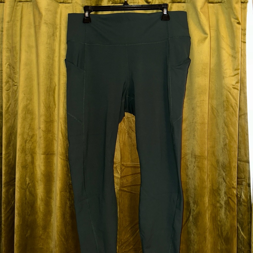 Fabletics Dark Green Leggings
